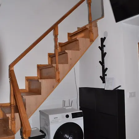 Apartament Stylish Three Bed