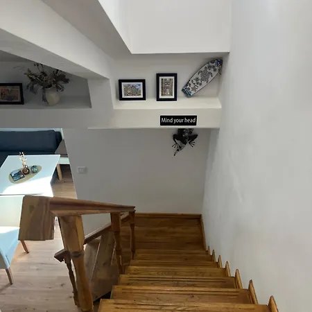 Stylish Three Bed Apartament