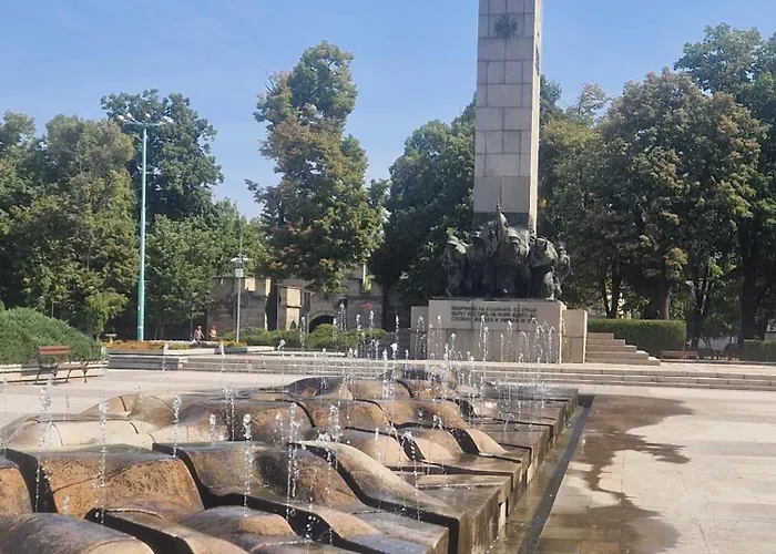 Stylish Three Bed * Видин